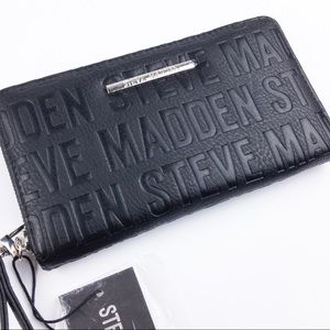 NWT Steve Madden Logo Zip Around Wallet Black
